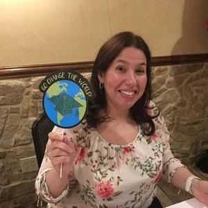 Meet your Posher, Magda